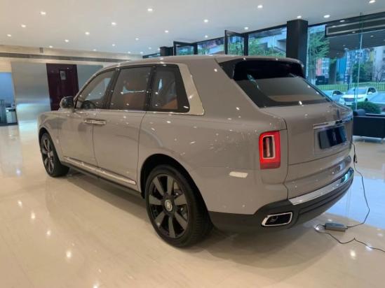 劳斯莱斯库里南SUV钻石Cullinan完美无暇