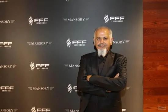 MANSORY打造全碳镀金版布加迪·威龙豪车