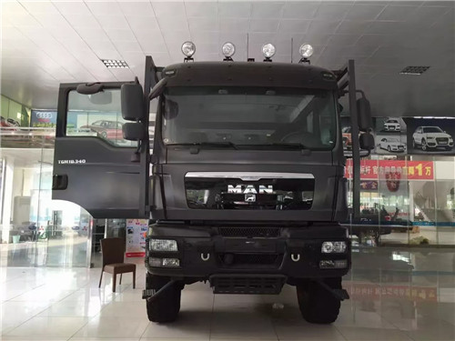 平行进口国六曼MAN4X4越野房车现车    