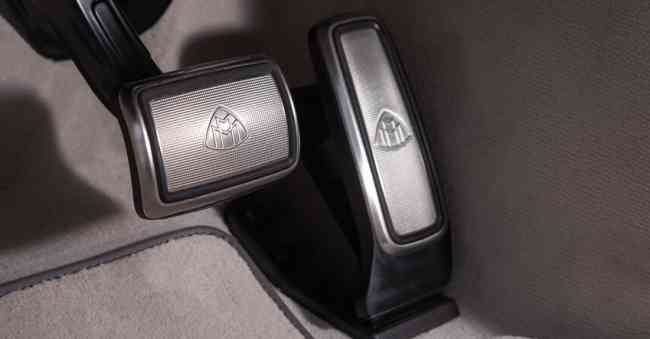 听引擎声浪轰鸣2021款迈巴赫S450 S580 