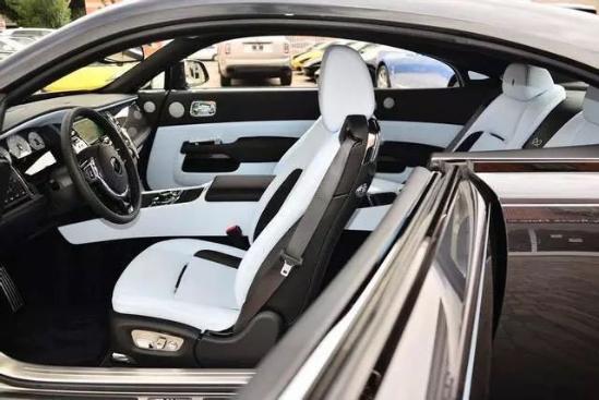 新款劳斯莱斯魅影 颜色齐全 美女最爱