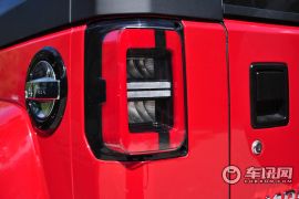 北京汽车-北京BJ40-2.0T 自动四驱致敬 2020版至尊型  ￥20.2