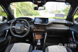 东风标致-标致e-2008- 3D臻尚版  ￥18.8