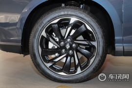 宝骏-宝骏RS-7-1.5T CVT 智能尊贵型 7座