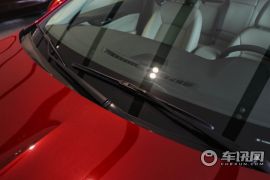 通用别克-君威-552T 豪华型