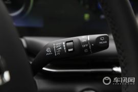 一汽奔腾-奔腾E01-量子波型定制版   ￥21.58