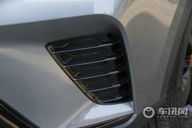 上汽集团-荣威RX3-PRO 1.6L CVT旗舰型  ￥9.68