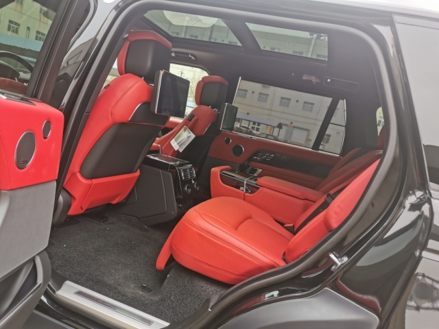 2021款路虎揽胜创世加长 3.0T国六现车 