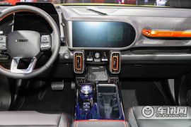 长城汽车-哈弗大狗-2.0T DCT四驱中华田园犬版