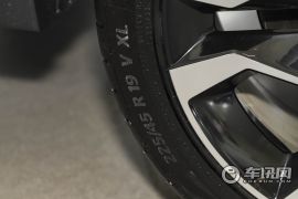 领克-领克06-1.5T 耀Halo  ￥13.86