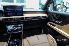 林肯-冒险家-2.0T 四驱尊耀版  ￥34.58