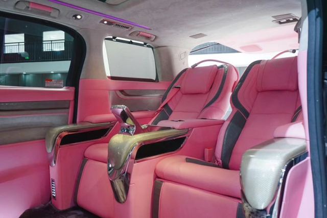 丰田埃尔法蒙娜丽莎系列接受内饰定制