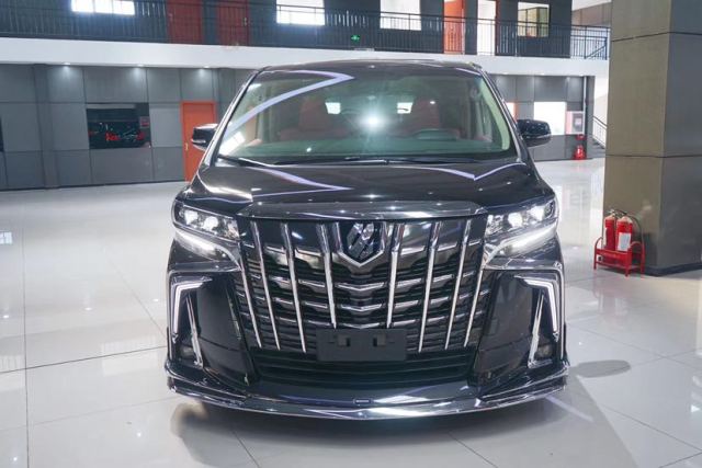 丰田埃尔法蒙娜丽莎系列接受内饰定制