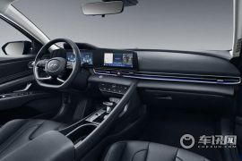 北京现代-伊兰特-240TGDi DCT TOP旗舰版  ￥14.18