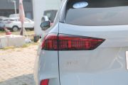魏派汽车-摩卡-2.0T 四驱特醇版