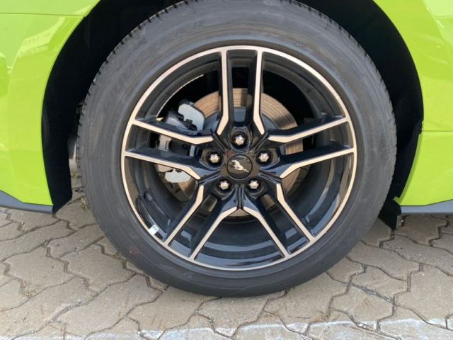 20款福特野马2.3T加版现车101A包价格  