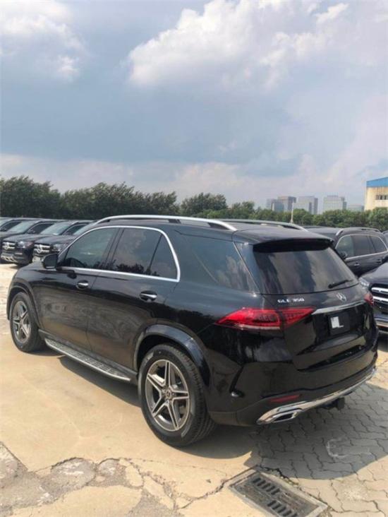 21款加版奔驰GLE350 盛夏大促销6X万起 