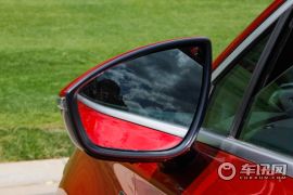 比亚迪-唐EV- 四驱高性能版创世旗舰型  ￥31.48