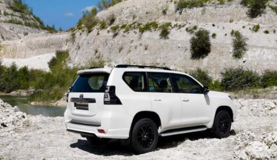 新知达人, 全新一代普拉多效果图曝光 配置大增 搭2.4T 网友：这么帅