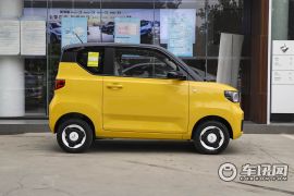 上汽通用五菱-宏光MINIEV-马卡龙时尚款    ￥3.76