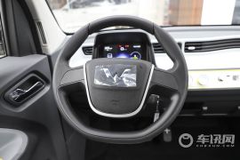 上汽通用五菱-宏光MINIEV-马卡龙时尚款    ￥3.76