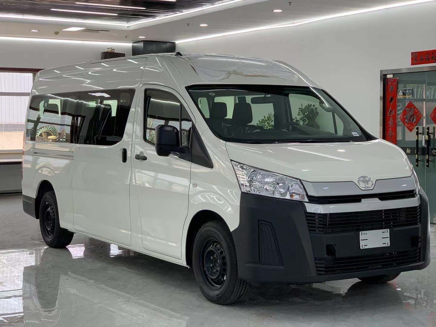 21款丰田海狮13座现车销售全国落户