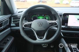 上汽大众-途昂X-380TSI 四驱尊崇旗舰版