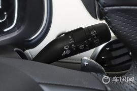 上汽集团-MG领航-300TGI 自动两驱Trophy尊享版