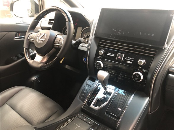 21款雷克萨斯LM300商务车4座/7座价格