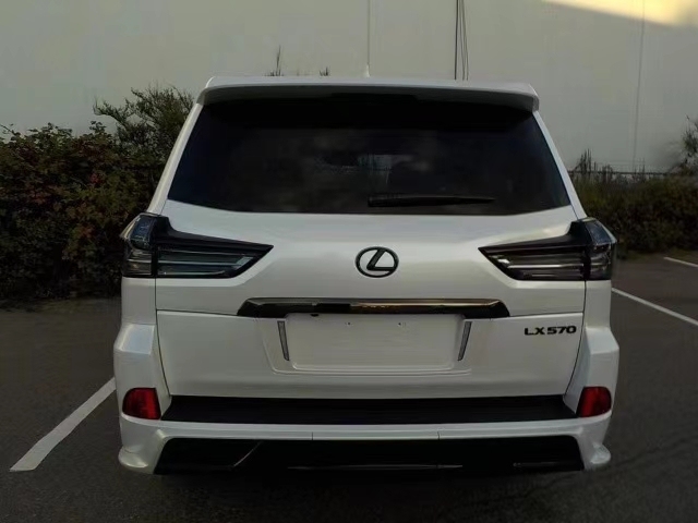 黑曜版雷克萨斯LX570 天津港裸利再赠礼