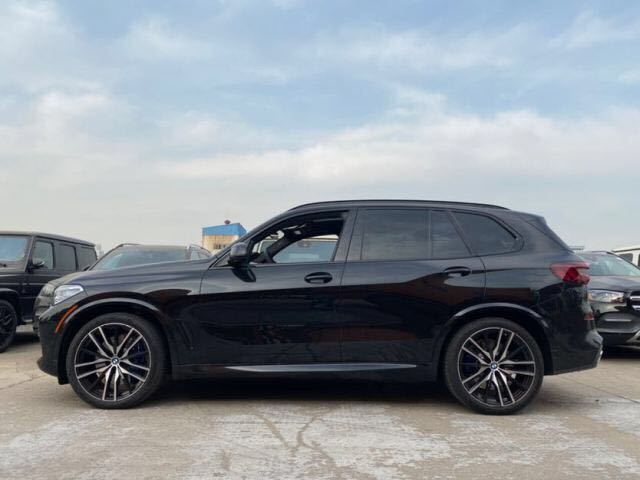 2020宝马x5系新款,2021款宝马x5新款车 21款宝马x5大豪华包m运动包现车降价