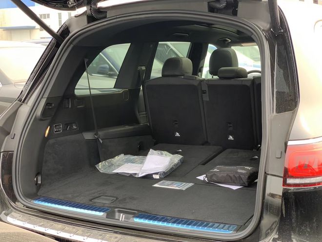 21款加版奔驰GLS450国六立省25万购车  