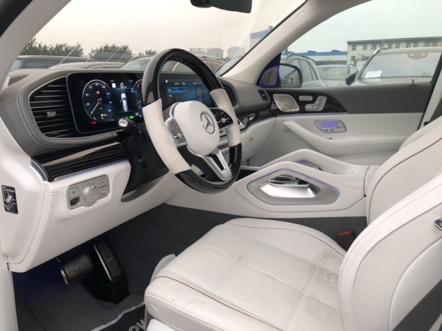 2021款奔驰迈巴赫GLS600原装顶配价优  