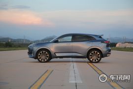 长安汽车-长安UNI-K-2.0T 全轮驱动尊贵型