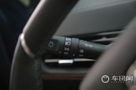 长安汽车-长安UNI-K-2.0T 全轮驱动尊贵型