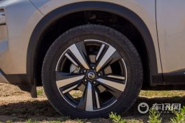 东风日产-奇骏-VC-Turbo 300 CVT 4WD