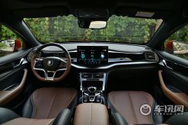 比亚迪-秦 PLUS-DM-i 120KM 旗舰型