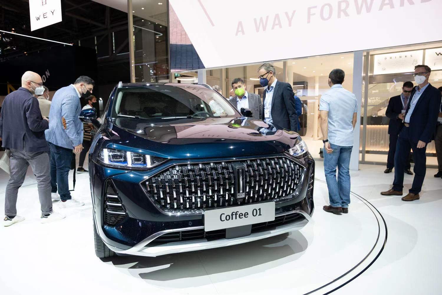 魏牌摩卡（Coffee 01）PHEV车型在慕尼黑车展首发