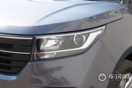 上汽通用五菱-五菱征程-1.5T 手动豪华型