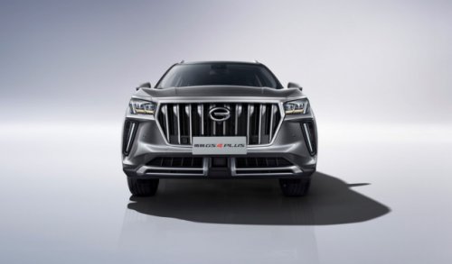 哥哥们滇族服饰上身看点多 传祺GS4 PLUS双面造型抓人眼球