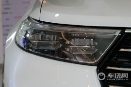 长安福特-探险者-EcoBoost 285 四驱风尚版 6座