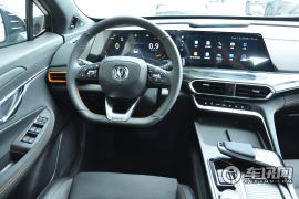 长安汽车-长安UNI-T-1.5T 运动版 旗舰型   ￥13.89