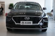 北京现代-名图-1.8L CVT LUX尊贵版