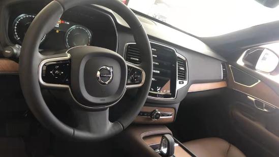 沃尔沃XC90：最高优惠14万，为啥卖的比奥迪Q7好？
