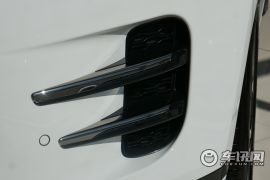 奇瑞捷豹路虎-揽胜极光-极光L 249P S R-Dynamic HSE 奢享版