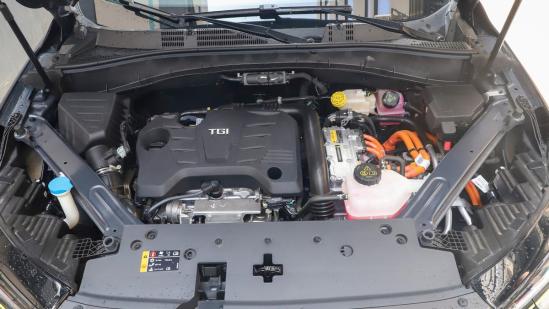 15万多就能买到插混版SUV？新款荣威RX5 ePLUS变了啥