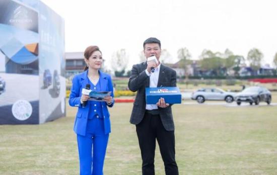 新知达人, 谁说法系车总唱“独角戏”凡尔赛C5 X计划交付量超5000台