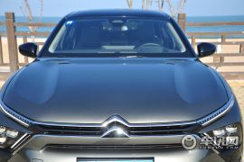 东风雪铁龙-凡尔赛C5 X-1.6T 耀不凡