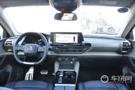 东风雪铁龙-凡尔赛C5 X-1.6T 耀不凡