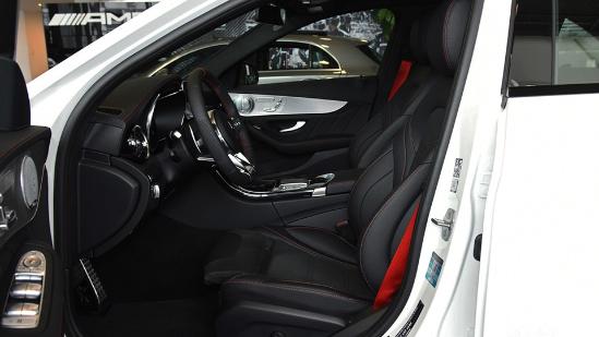 AMG C 43月养车3637元贵在哪？加油/保险不便宜